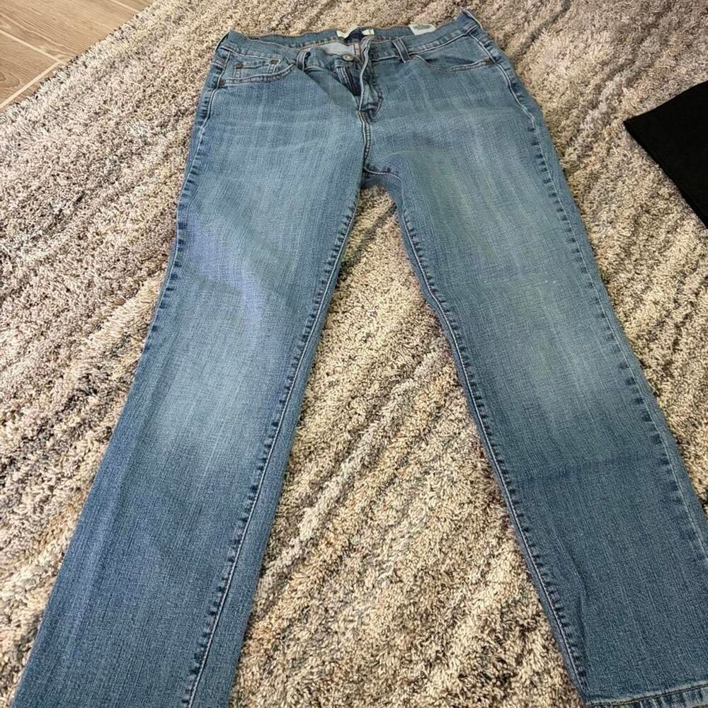 Women’s Jeans